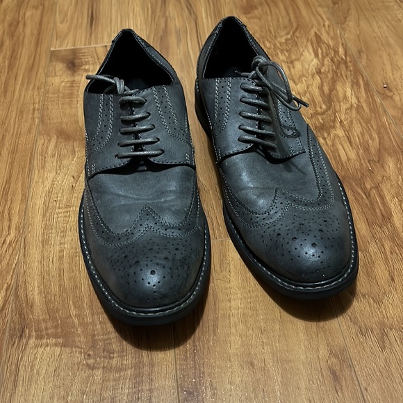 Mens size 10.5 Perry Ellis Oxford Shoes - Picture 3 of 3